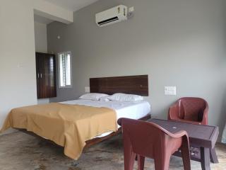HimaViswa Farmstay - Hospet - 5