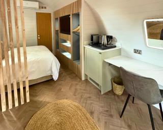 AvantGlamp - Marston Green - 9