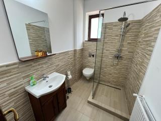 Hostel Omul Verde - Richişu - 8