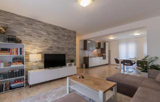 Villa Marija-Makarska by Villas Guide - Zdilari - 8