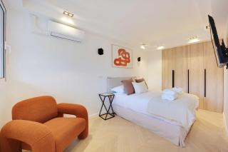 Charming Apt with AC & balcony - 5