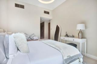 Sky-high Luxury 1br In 27th Floor Mbl Residence - 4