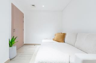 Three Bedroom Apartment by Otolo Homes with Free Yas Theme Park Tickets - Abu Dhabi - 5