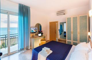 Hotel Excelsior - Alba Adriatica - 9