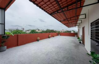 Hotel Mishika Inn - - 3