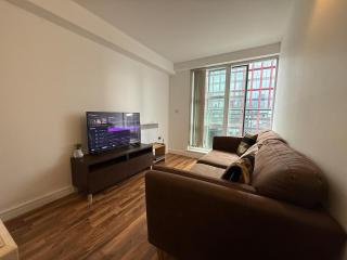 3 Bed Apartment Near Oxford Rd - 9