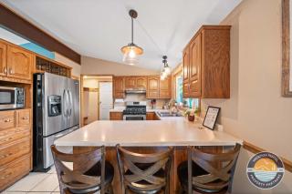 Cozy Maple House Family Lake Como Retreat - Lake Geneva - 1