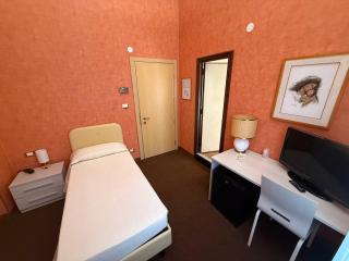Hotel Corona - 7
