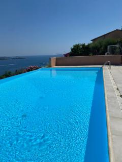 Villa Porto vecchio vue mer 5 étoiles piscine parking privé gratuit - 1