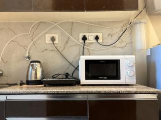 Downtown Stay - Tricity Cozy Flat - 7