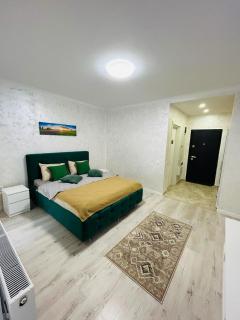 Modern & Cozy Studio with Balcony - 5