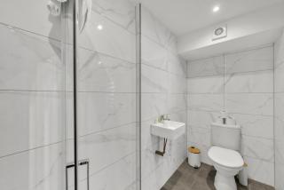 The Traveler's Wanderlust Studio - Londra - 5