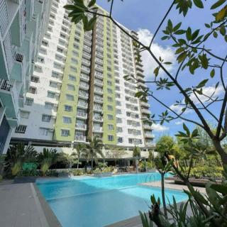 Cjay's spacious unit - Mesatierra Garden Residence - 0