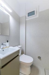 Cozy Pagrati Stay with Quiet Patio - Athens - 1