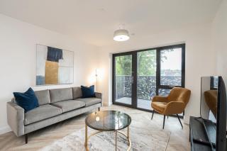 Birchgrove Pepperpot House Exclusively for 65s - Godalming - 0
