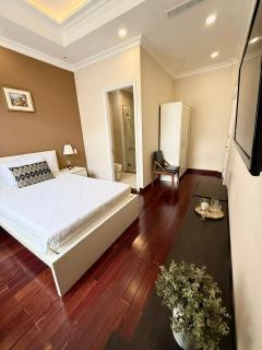 Monet's Suite in Garden Villa - 8