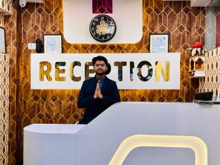 Hotel Golden Crystal Best Hotel in kankarbagh Patna - Patna - 3