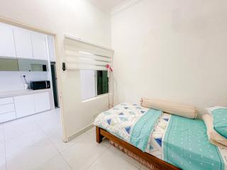 Hanna's Home - 1