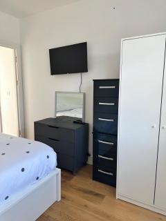 En Suits room with your own bathroom and toilet - Londra - 5