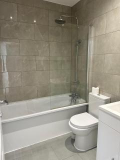 En Suits room with your own bathroom and toilet - London - 7