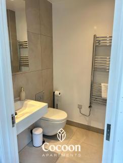 Stylish Spacious Studio, Central London- Zone 1 - London - 4