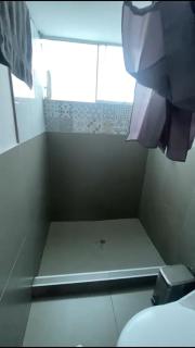 Apartment in La Molina with two bedrooms, nice neighbourhood, small balcony - Lima - 4