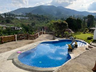 Villa Kaca 88 - Cinengangirang - 6