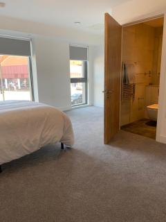 All you need City Centre Town House - Peterborough - 0