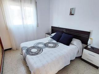 Apartamento acogedor para 6 personas en el centro de Llançà, cerca de playas y actividades familiares - ES-170-88 - 3