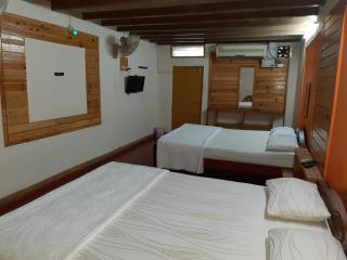 Royal Cottage & Party Hall - 2