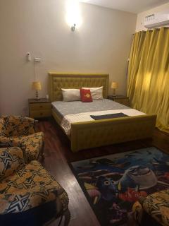 Royal Two Bed Room Apt Abu Dubia Tower F 11 Islamabad - 3
