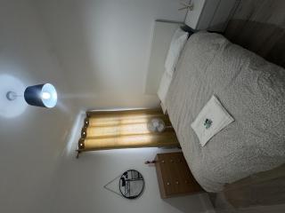 Absam Homes - London - 8