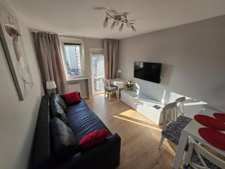 Center - 550m Train Station - Fast Wifi - Desk - Warsaw - 7