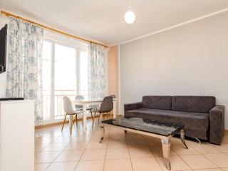 Queen Residence & Hotel - 1