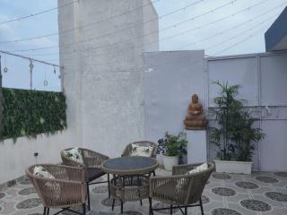 Gurgaon 21 Tonic & Twinkle - Gurgaon - 3