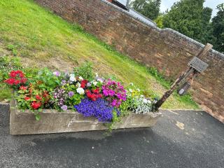 The Hurst Coach House - 9