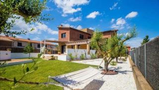 Chalet independiente con piscina en Vall-llobrega - Vall-llobrega - 2