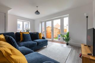 Beaulieu Rest 3 Bed House Chelmsford - Broomfield - 2