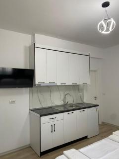 Arval Rooms - Vlorë - 3