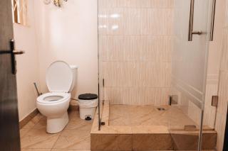 Deluxe 1 BedRoom Adjiriganor RealShala - Ashalebotwe - 7
