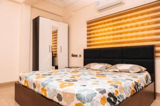 Deluxe 1 BedRoom Adjiriganor RealShala - Ashalebotwe - 3