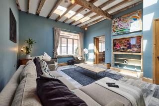 Spacious One Bedroom Coach House in Cley Norfolk - 0