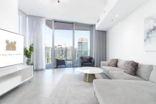 Elegant Living in the Heart of Dubai Marina - 2