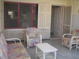 Cheerful 2-bedrooms chalet villa in Ras El Hekma - 6