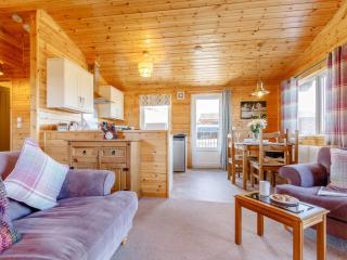 2 Bed in Loch Leven 82297 - Kinross - 6