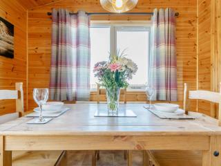 2 Bed in Loch Leven 82297 - Kinross - 4