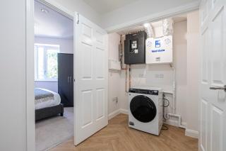 Birchgrove Christchurch Apartments Exclusively for 65s - Leatherhead - 3