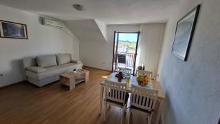 A1 apartment with balcony and the sea view - Seget Vranjica - 8