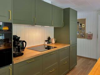 Nyrenoveret Sommerhus Ved Skovsø I Dueodde - Neksø - 7