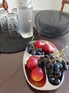 Beautiful Apartment in front of the sea with a mountain view - 1